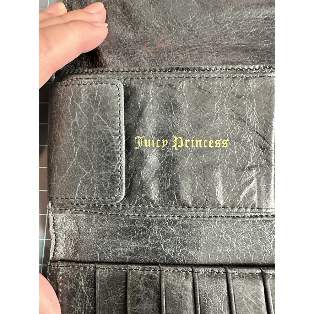 Juicy Couture Clutch Wallet in Slate Gold Soft Distressed Leather Vintage Y2K - Picture 5 of 12